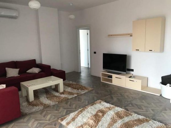 Tirane, jepet me qera apartament 2+1+A+BLK Kati 5, 105 m² 650 Euro (rruga e kosovareve)