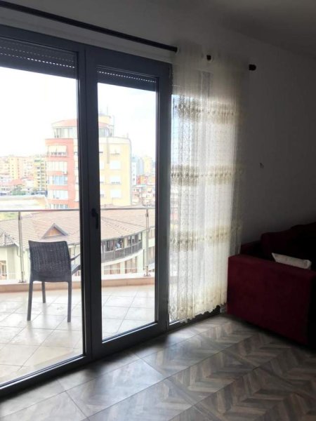 Tirane, jepet me qera apartament 2+1+A+BLK Kati 5, 105 m² 650 Euro (rruga e kosovareve)