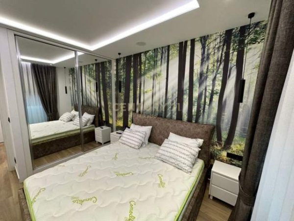 Tirane, jap me qera apartament 1+1+BLK Kati 2, 82 m² 1.000 Euro (tegu)