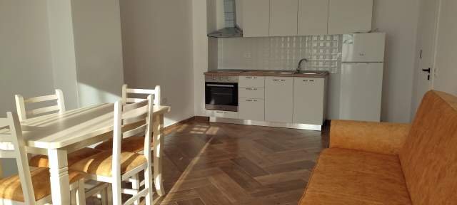 Tirane, jap me qera apartament 1+1+BLK Kati 5, 40.000 Leke (Selaudin Zorba)