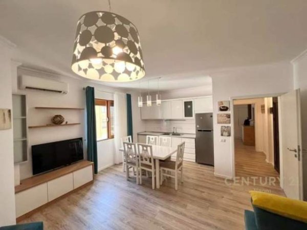 Tirane, jepet me qera apartament 1+1 Kati 8, 60 m² 400 Euro (Porcelan)