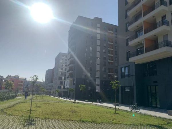 Tirane, shitet apartament 2+1+BLK Kati 1, 101 m² 1.100 Euro/m2