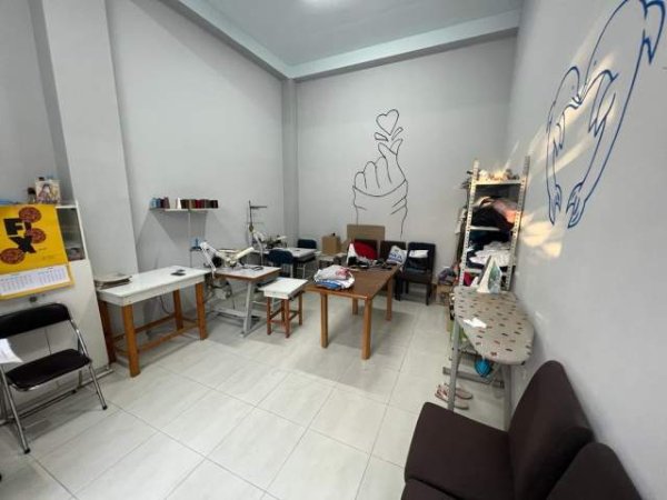 Korce, shitet ambjent biznesi Kati 1, 30 m² 39.000 Euro (Pranë Shën Marias)