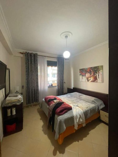 Tirane, jap me qera apartament 2+1+A+BLK Kati 6, 90 m² 350 Euro (Rruga Engjell Marashi)