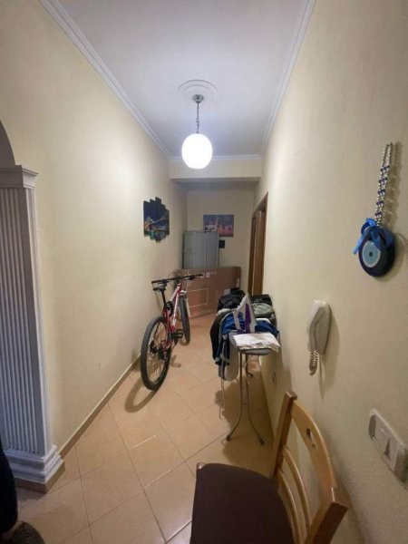 Tirane, jap me qera apartament 2+1+A+BLK Kati 6, 90 m² 350 Euro (Rruga Engjell Marashi)