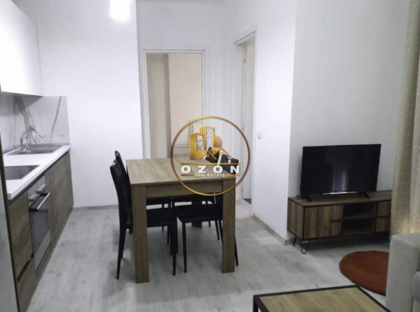 Tirane, jepet me qera apartament 1+1 Kati 1, 70 m² 420 Euro (21 Dhjetori)
