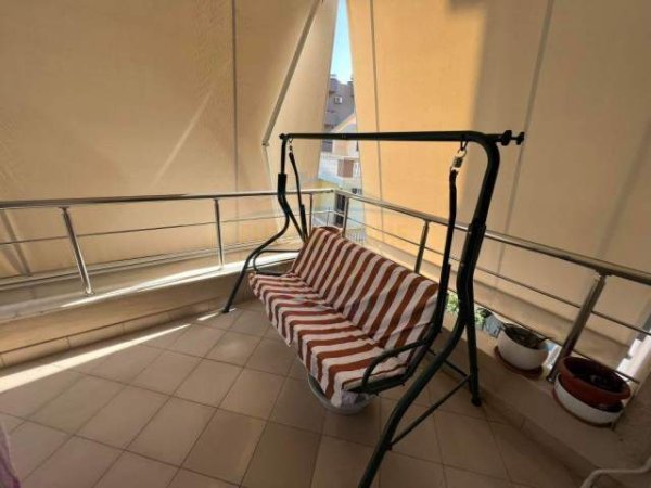 Tirane, jepet me qera apartament 1+1+A+BLK Kati 3, 70 m² 500 Euro (Liqeni Thate)