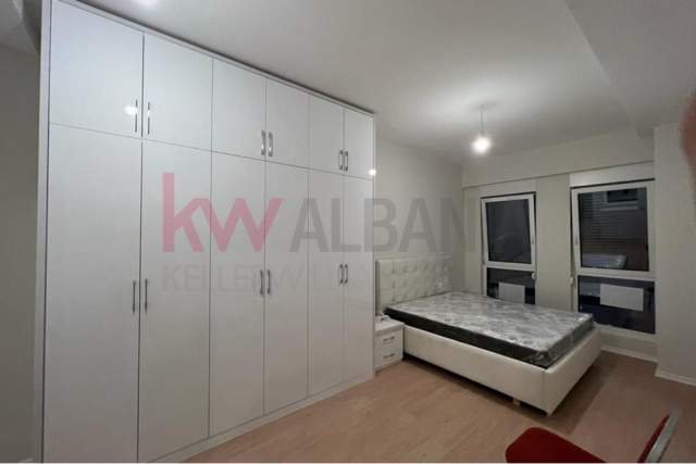 Tirane, shitet apartament 2+1+BLK Kati 3, 84 m² 159.800 Euro (Rruga e Kavajes)