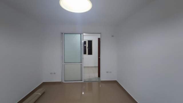 Tirane, jepet me qera apartament 2+1+BLK Kati 1, 55 m² 40.000 Leke (gjike kuqali)