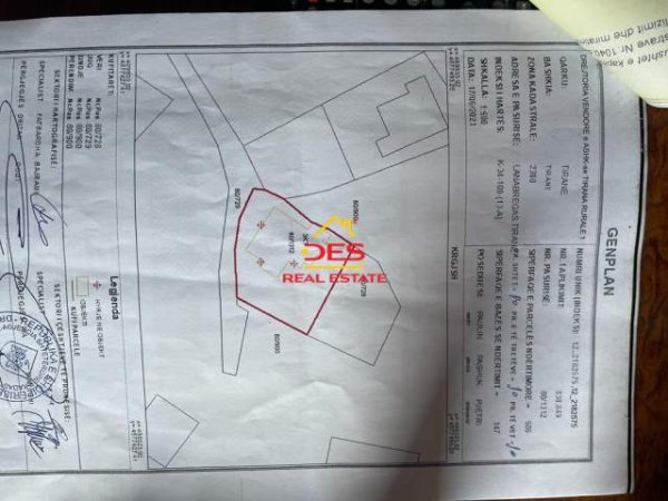 Tirane, shitet shtepi 618 m² 350.000 Euro