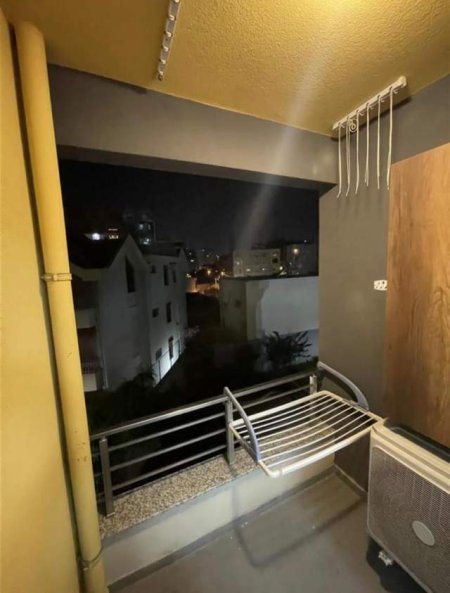 Tirane, jepet me qera apartament 1+1+BLK Kati 2, 65 m² 450 Euro