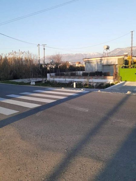 Tirane, shes toke bujqesore 2.000 m² 65.000 euro  (Rruga Ballsh Valias i vjeter 34/1)