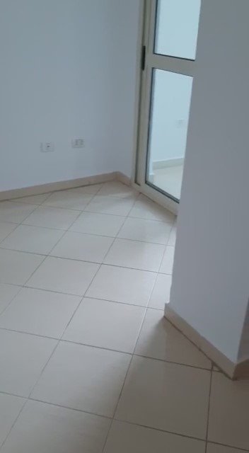 Tirane, jepet me qera apartament 1+1+BLK Kati 3, 70 m² 300 Euro (ali visha)