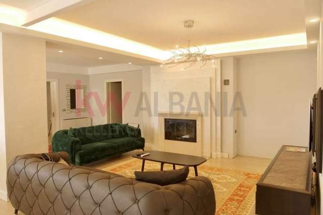 Tirane, shitet apartament 2+1+BLK Kati 4, 215 m² 315.000 Euro (Sheshi Willson)