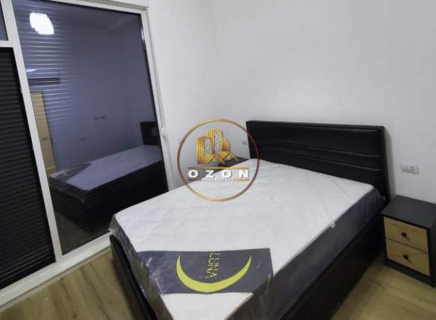 Tirane, jepet me qera apartament 1+1 Kati 0, 71 m² 400 Euro (Rruga Artan Lenja)