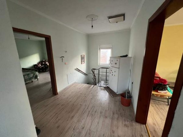 Korce, shitet Vile 2 Katshe Kati 2, 131 m² 153.000 Euro (Lagjia 3)