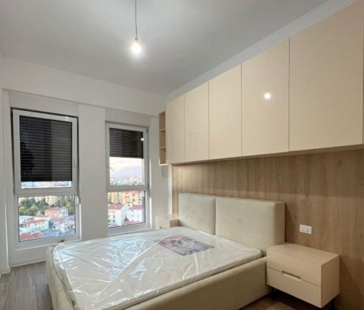 Tirane, jepet me qera apartament 1+1+Ballkon Kati 11, 70 m² 500 € (21 Dhjetori -Rruga Frosina Plaku)