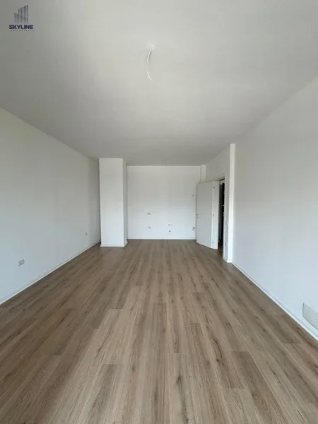 Tirane, shitet apartament 1+1+Ballkon Kati 1, 72 m² 101.780 € (Astir)