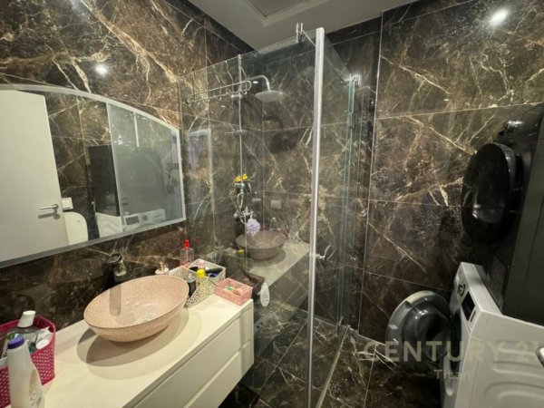 Tirane, shitet apartament 3+1 Kati 1, 132 m² 260.000 € (don bosko)