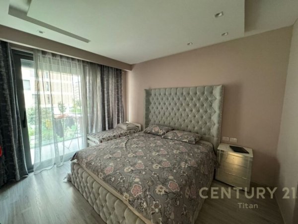 Tirane, shitet apartament 3+1 Kati 1, 132 m² 260.000 € (don bosko)