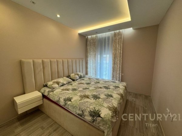 Tirane, shitet apartament 3+1 Kati 1, 132 m² 260.000 € (don bosko)