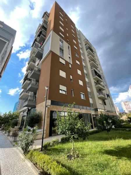 Tirane, shitet apartament 1+1 Kati 10, 74 m² 125.000 € (FUSHA E AVIACIONIT)