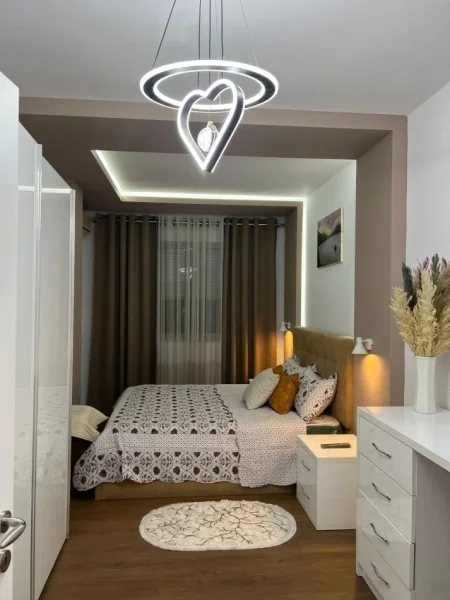 Yzberisht , shitet 2+1 Kati 3, 90 m² 145.000 €