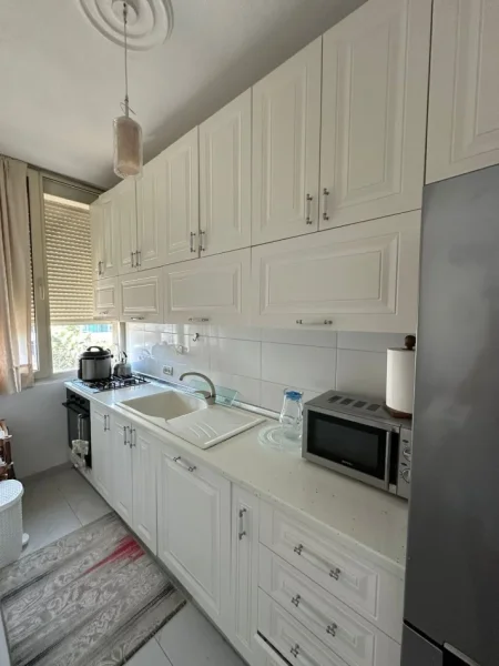 !DHENE! Durres, shitet apartament 2+1 Kati 3, 117 m² 120.000 € (Hyrja e Durresit)