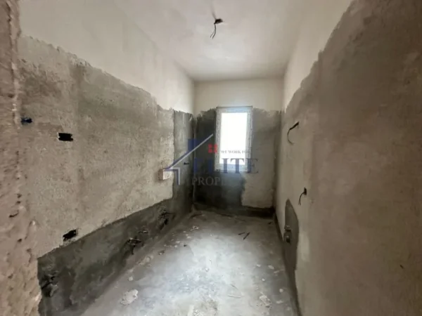 Tirane, shitet apartament 2+1+Ballkon Kati 2, 109 m² 158.630 € (Dritan Hoxha)