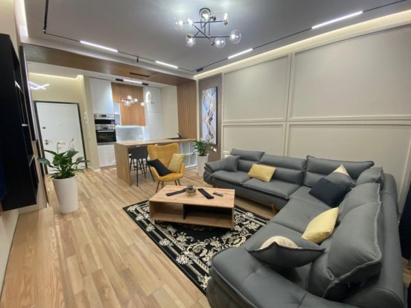 Tirane, jepet me qera apartament 1+1 Kati 6, 75 m² 800 € (Rruga e Kavajes)