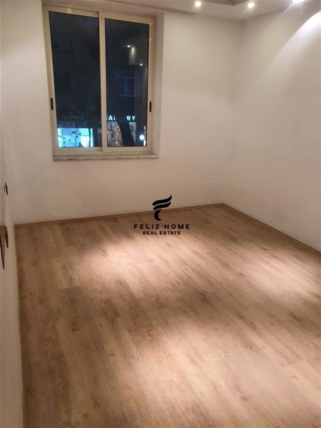 Tirane, jepet me qera apartament 1+1 Kati 2, 55 m² 600 € (MYSLYM SHYRI)