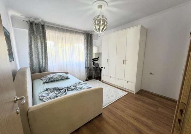 Tirane, jepet me qera apartament 2+1 Kati 7, 70 m² 800 € (LIQENI I THATE)