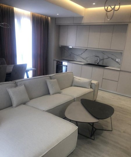 Tirane, jepet me qera apartament 2+1 Kati 6, 100 m² 750 € (RRUGA E DIBRES)