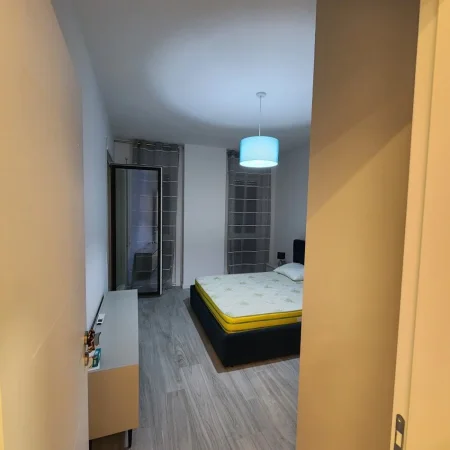 Tirane, jepet me qera apartament 1+1 Kati 5, 73 m² 550 € (Ali Demi)