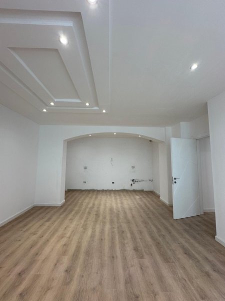 Tirane, shitet apartament 2+1 , 104 m² 165.000 € (Rezidenca Kodra e Diellit)