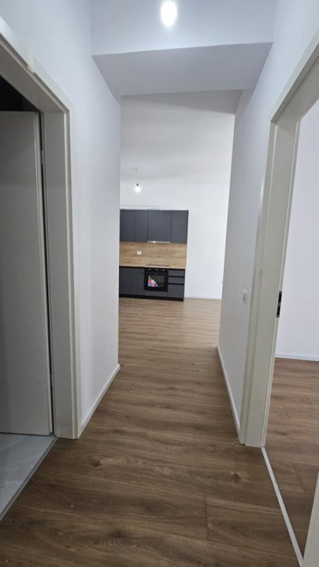 Tirane, jepet me qera apartament 2+1 Kati 7, 90 m² 350 € (Pasho Hyka, Rezidenca Kaimi)