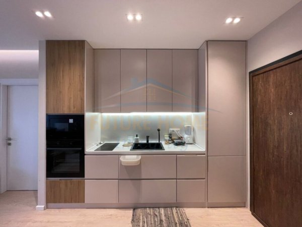 Tirane, shitet apartament 2+1+Ballkon Kati 6, 75 m² 210.000 € (Pazari i Ri)