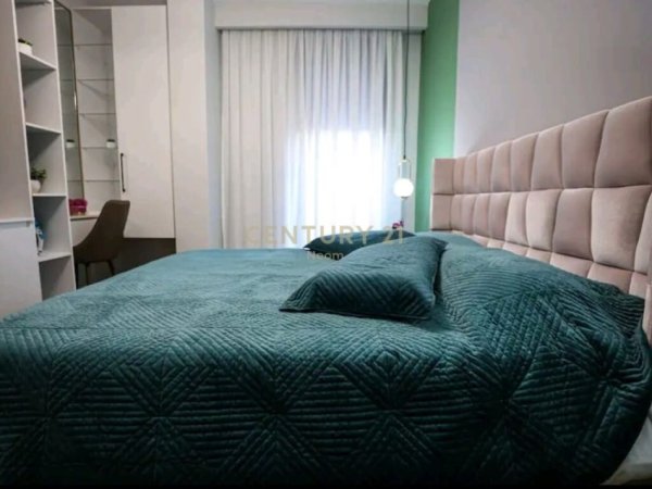 Tirane, shitet apartament 1+1 Kati 1, 88 m² 219.000 € (pazar i ri)