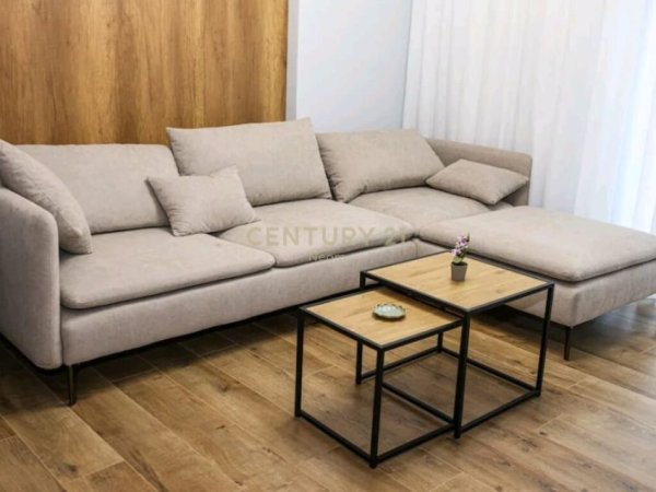 Tirane, shitet apartament 1+1 Kati 1, 88 m² 219.000 € (pazar i ri)