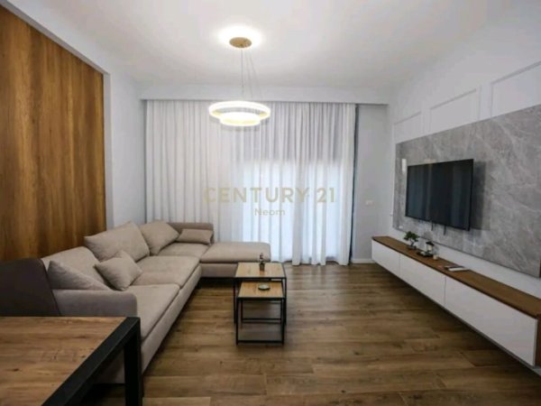 Tirane, shitet apartament 1+1 Kati 1, 88 m² 219.000 € (pazar i ri)