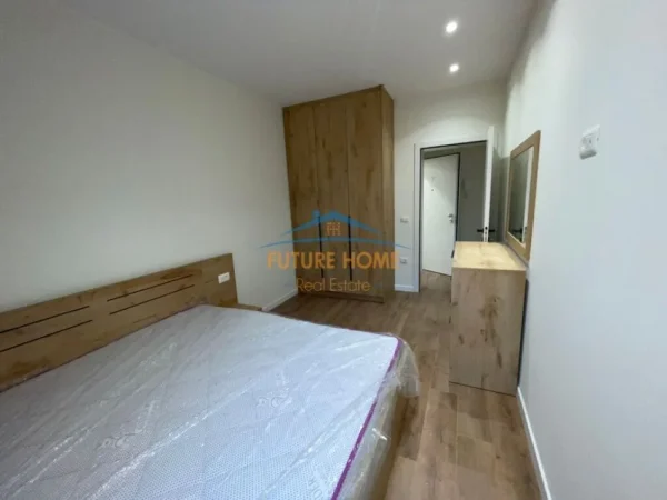 Tirane, jepet me qera apartament 1+1 Kati 2, 60 m² 450 € (Rruga Ali Demi)