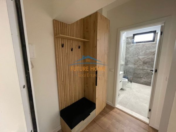 Tirane, jepet me qera apartament 1+1 Kati 2, 60 m² 450 € (Rruga Ali Demi)