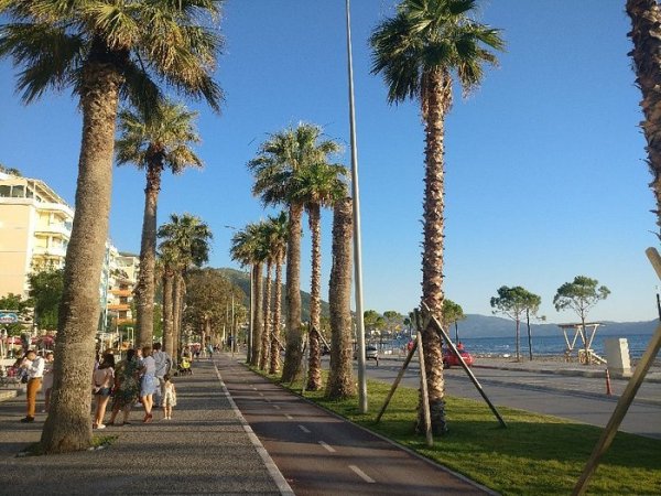 Vlore, shitet apartament ne plazh 1+1+Ballkon Kati 2, 95 m² 225.000 € (Lungomare)