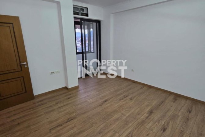 Tirane, shitet apartament 1+1+Aneks+Ballkon Kati 5, 55 m² 90.000 € (rruga e dibres)