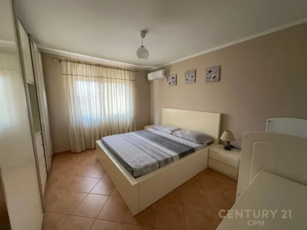 Tirane, jepet me qera apartament 2+1 Kati 5, 74 m² 600 € (shkolla e baletit)