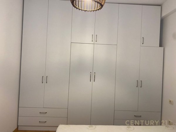 Tirane, shitet apartament 1+1 Kati 2, 50 m² 102.000 € (kodra e diellit)