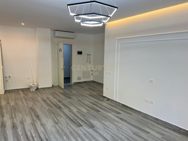 Durres, shitet apartament 2+1 Kati 7, 95 m² 140.000 € 