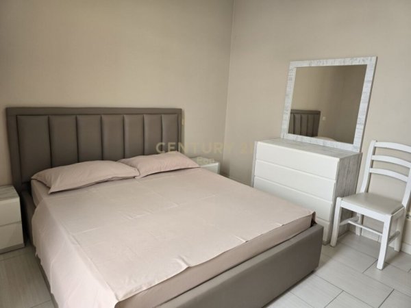 Durres, jepet me qera apartament 1+1 Kati 4, 60 m² 300 € 