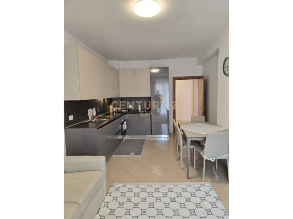 Durres, shitet apartament 2+1+Ballkon Kati 8, 106 m² 142.000 € 