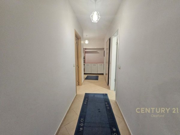 Tirane, jepet me qera apartament 2+1+Aneks+Ballkon Kati 4, 105 m² 600 € (LIQENI THATE)